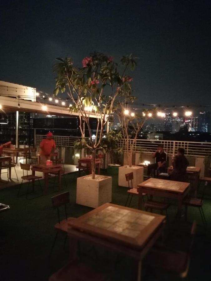 The Nyaman Motel Jakarta Buitenkant foto